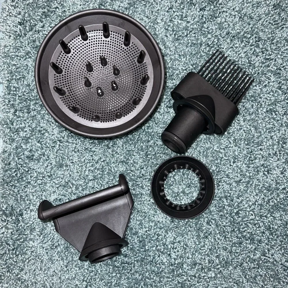 Dyson Supersonic Hair Dryer 4 Attachments Unused